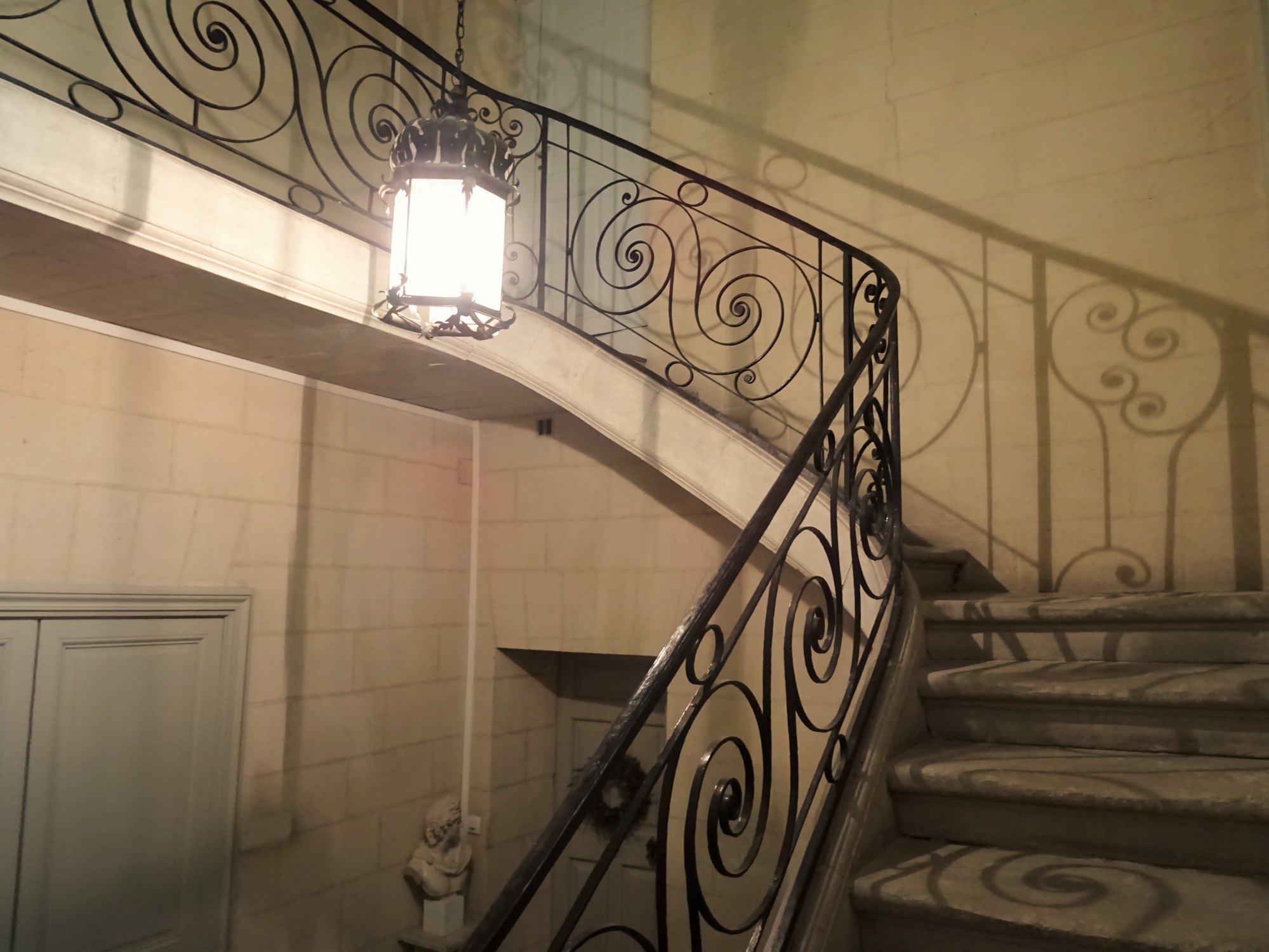 Avignon Intra Muros, appartement de standing   