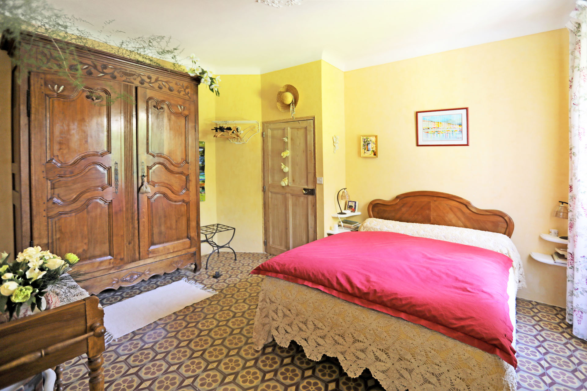 Maison de village en Luberon  avec cour privative  