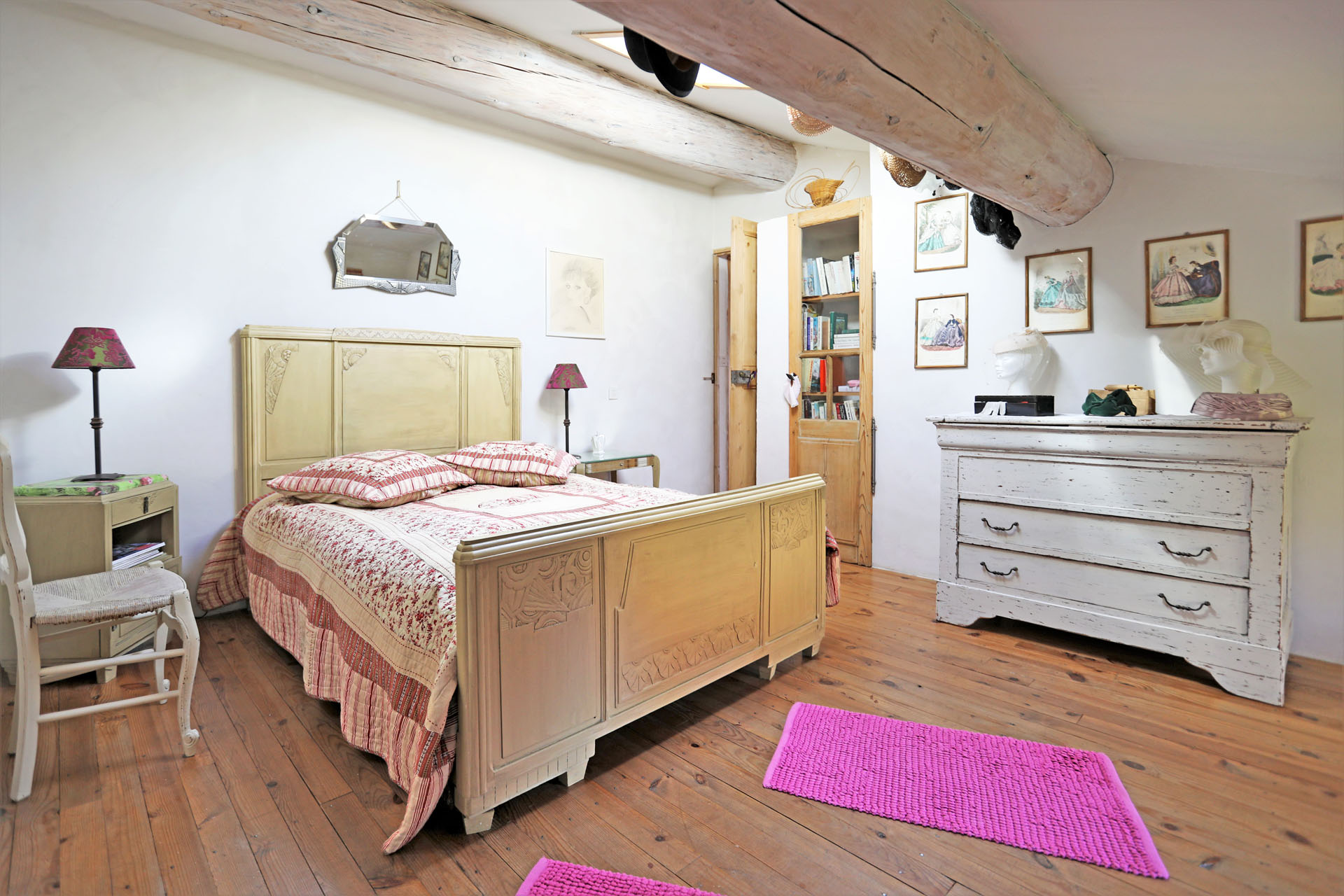 Maison de village en Luberon  avec cour privative  