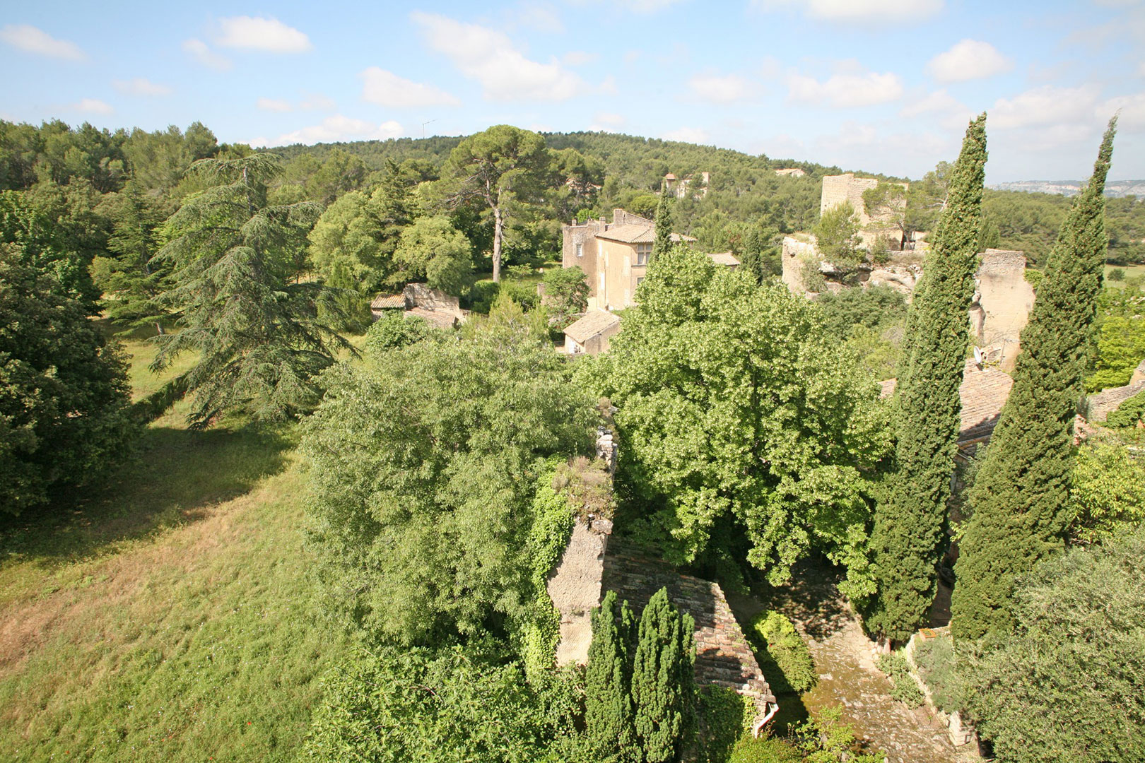 dans le Luberon, superbe maison de village avec vue exceptionnelle   