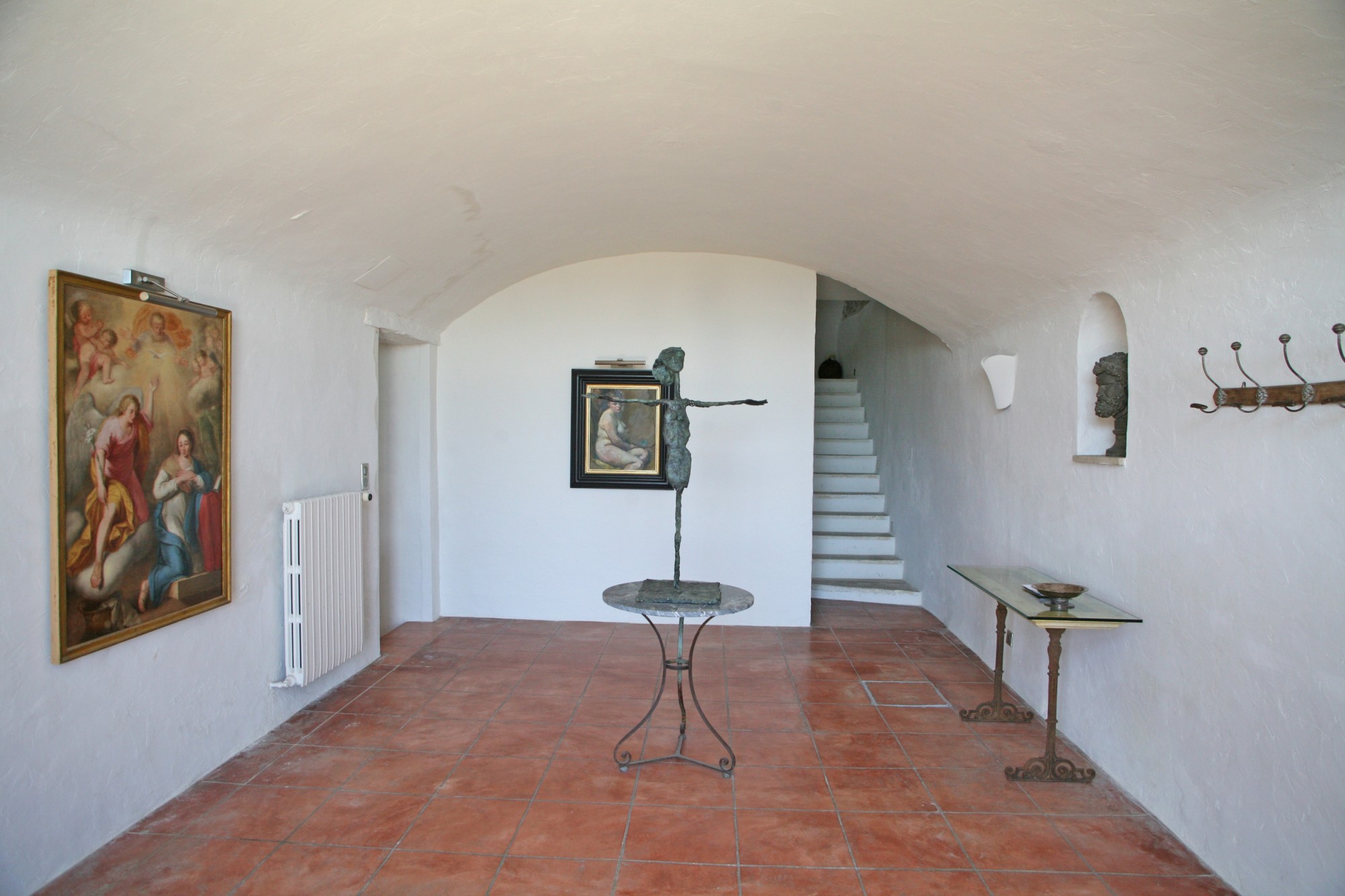 Ménerbes, très belle maison de village avec vues superbes   