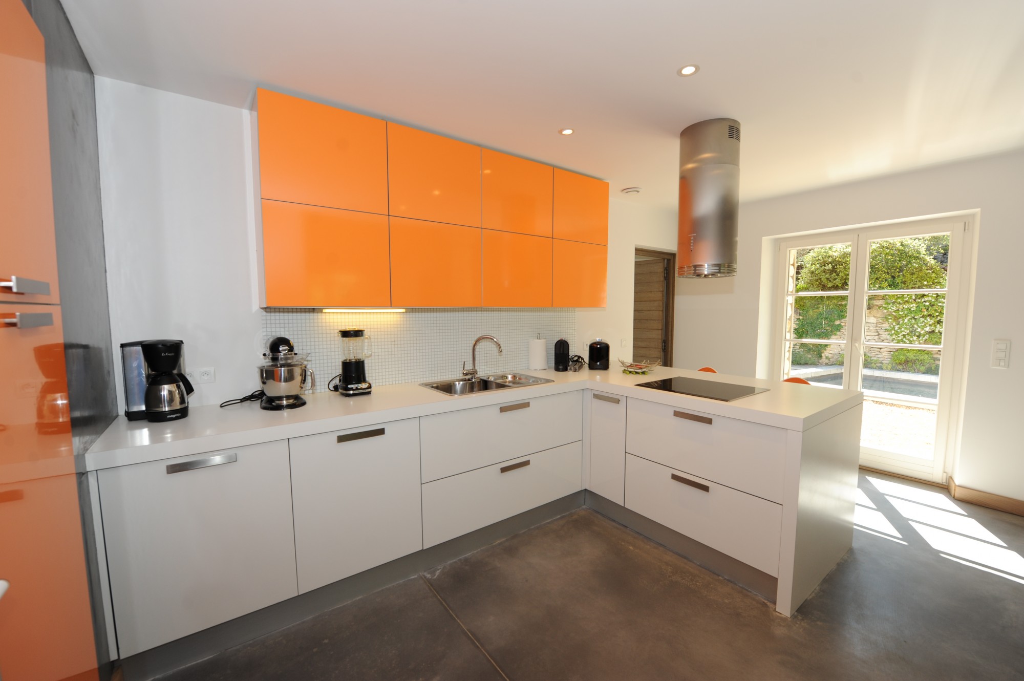 Gordes, maison de charme avec piscine   