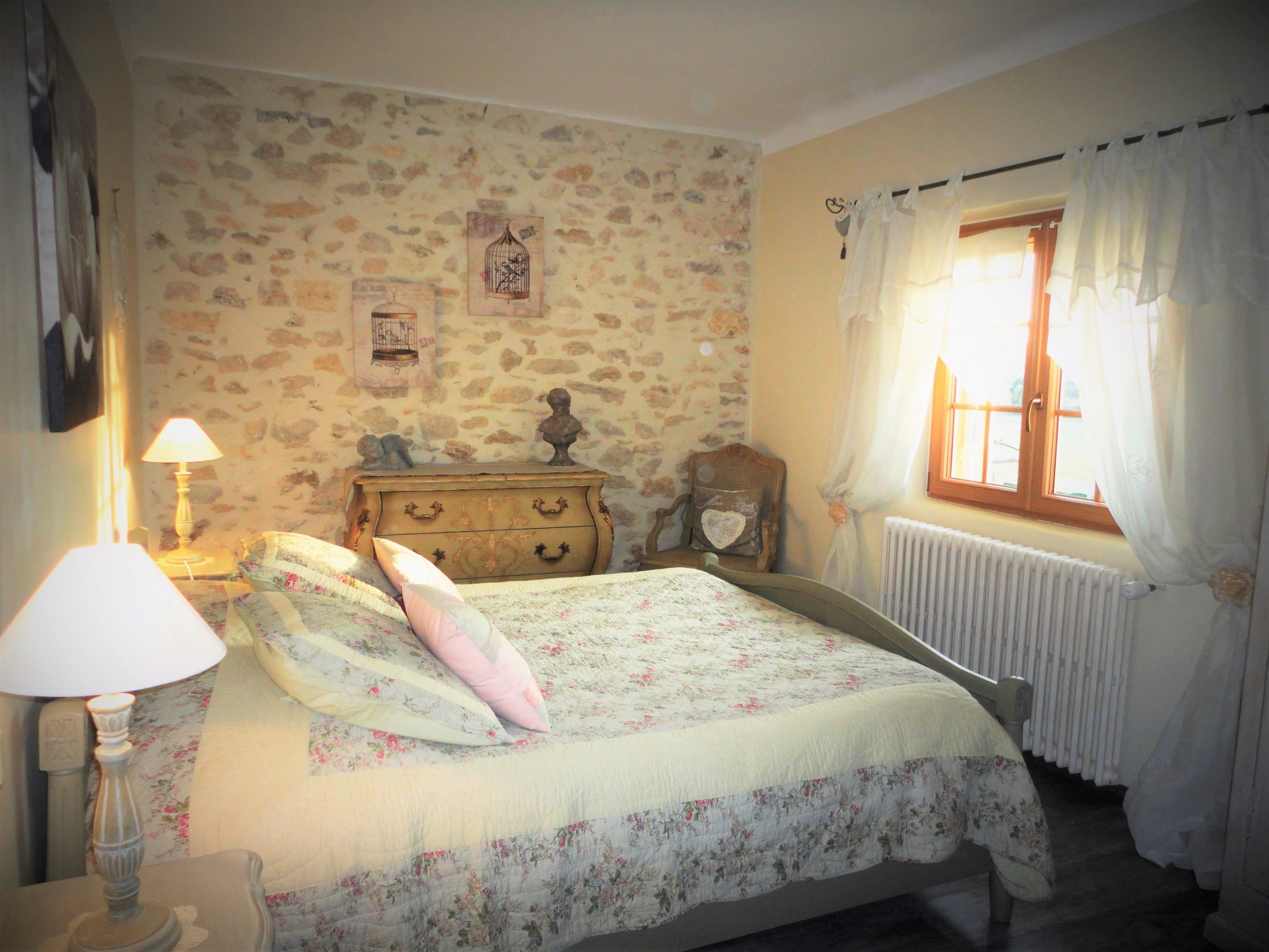 Mas du XVIIIème siècle restauré, face au Luberon.   