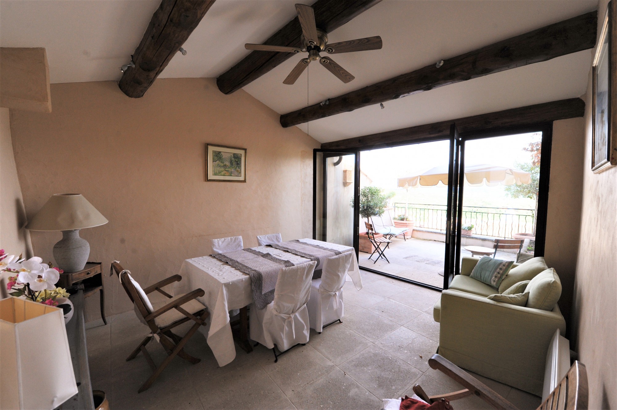 Maison de village avec vue à Saint Saturnin les Apt   