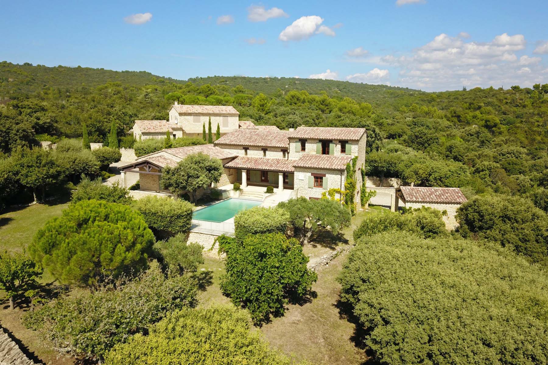 Gordes en Luberon, à vendre