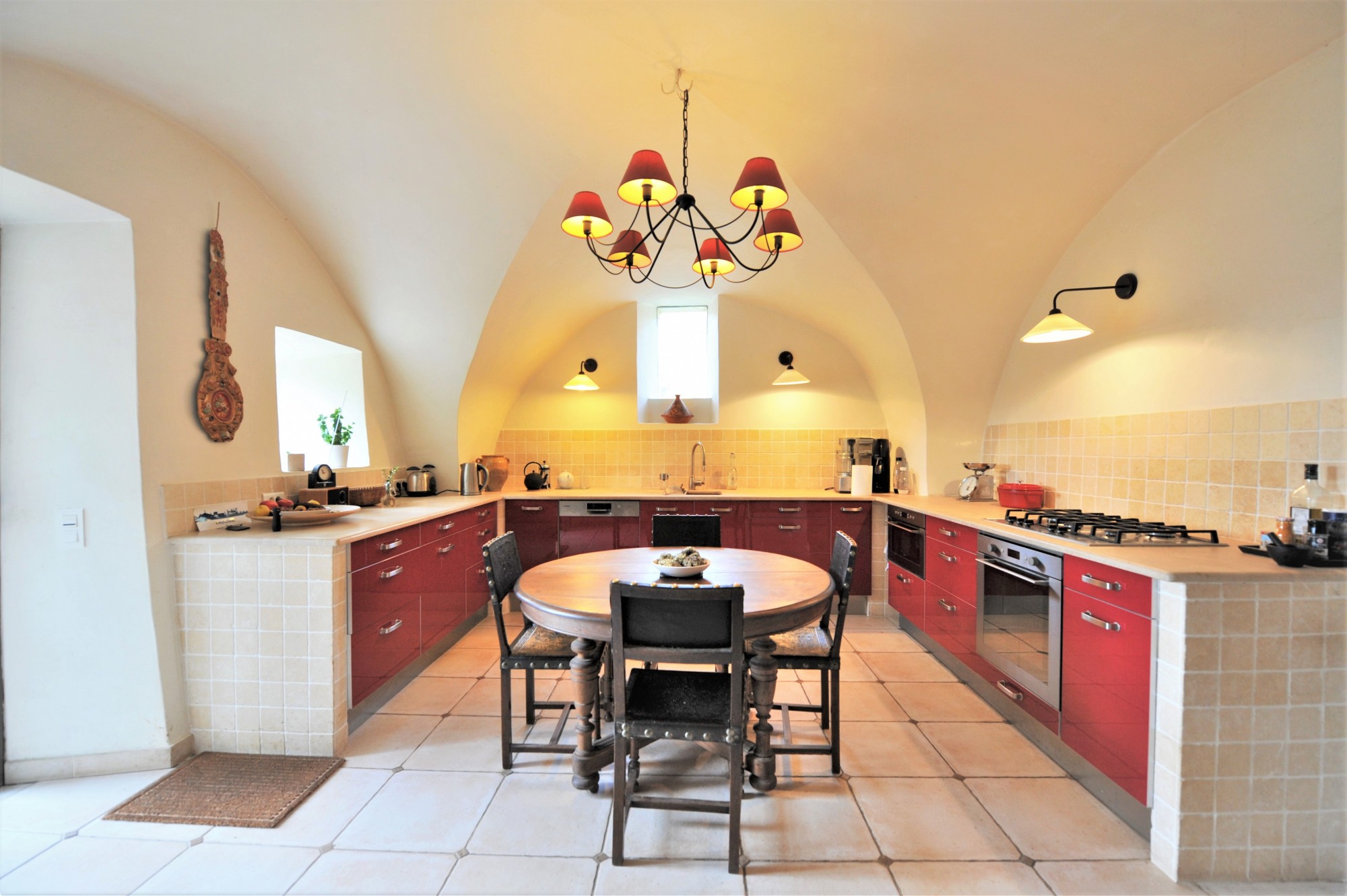 Ménerbes, ancien mas restauré avec vue sur le village   