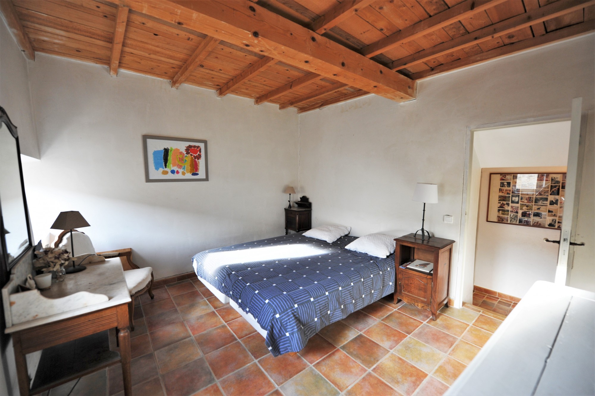 Ménerbes, ancien mas restauré avec vue sur le village   