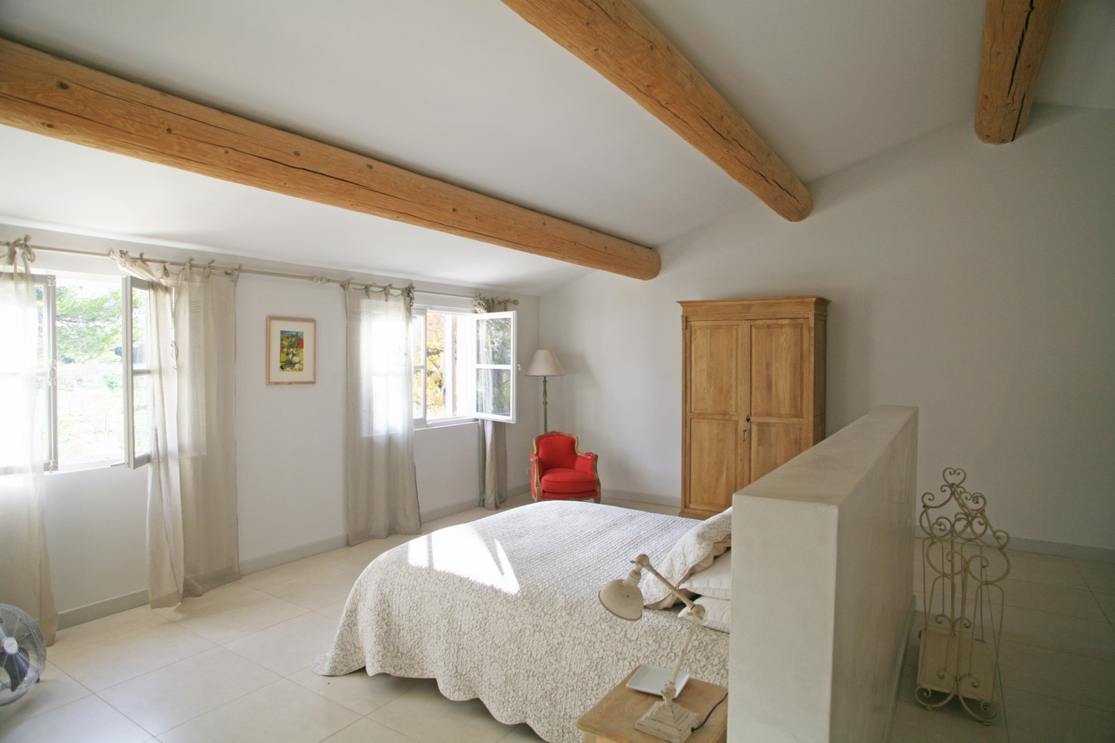 maison de village avec jardin et piscine dans le Luberon   