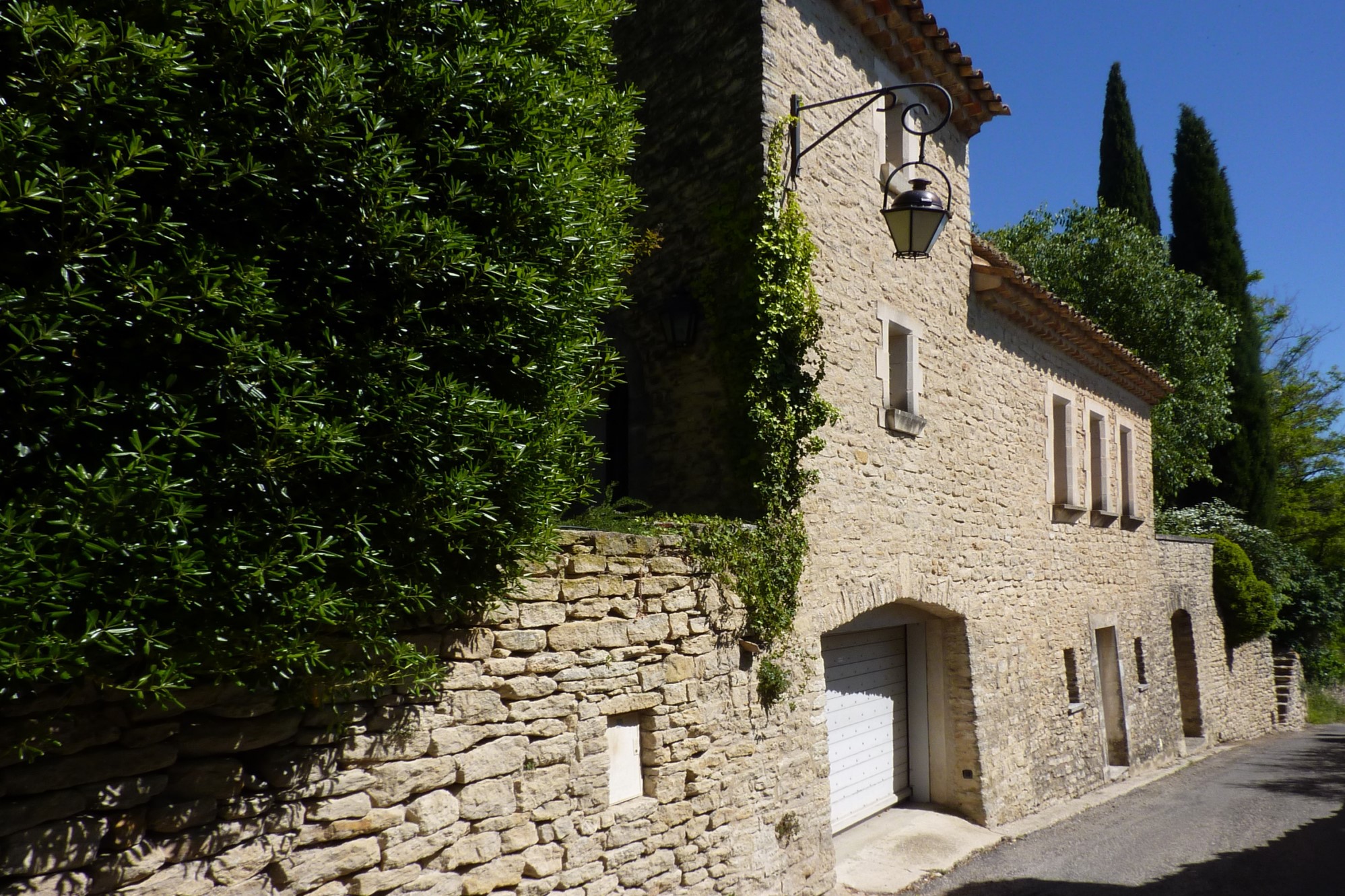 maison de village à gordes en vente ROSIER