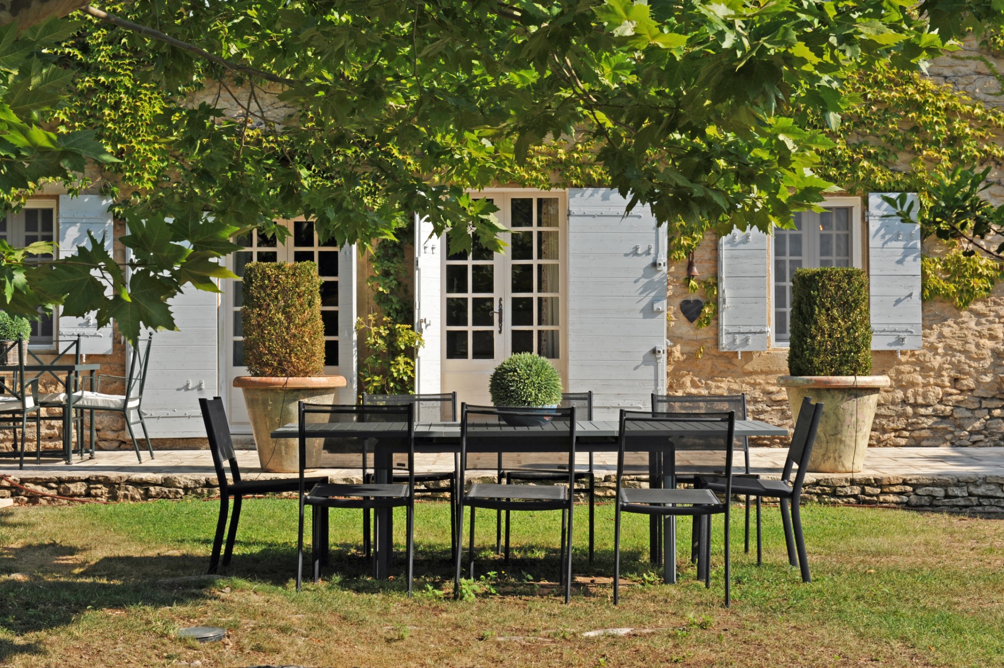 Exclusivité proche Gordes, splendide mas 18ème rénové    