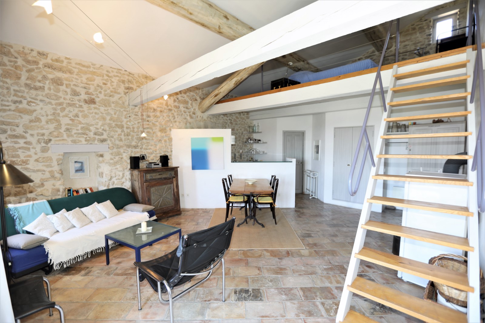 maison de village avec piscine à Lagnes    
