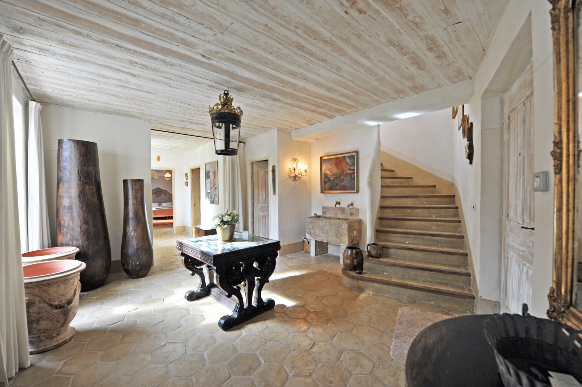 Gordes, grande maison de famille avec piscine   