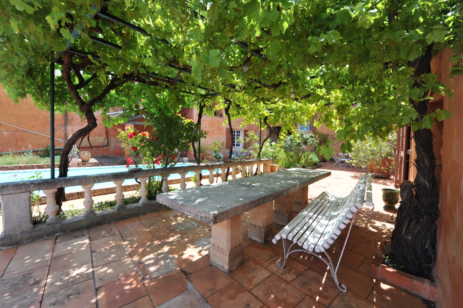 Roussillon, maison de maître avec vue panoramique   