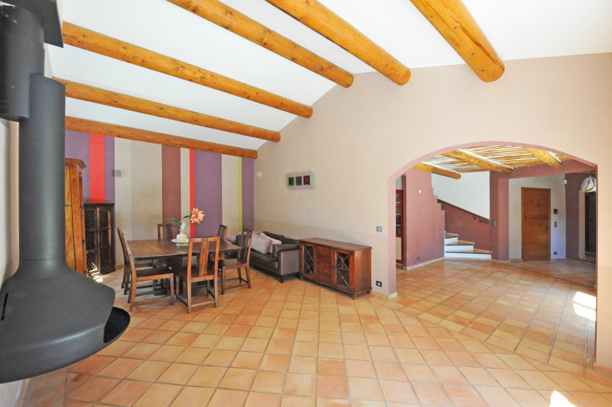 Ménerbes, confortable villa avec piscine sur 2500m²    