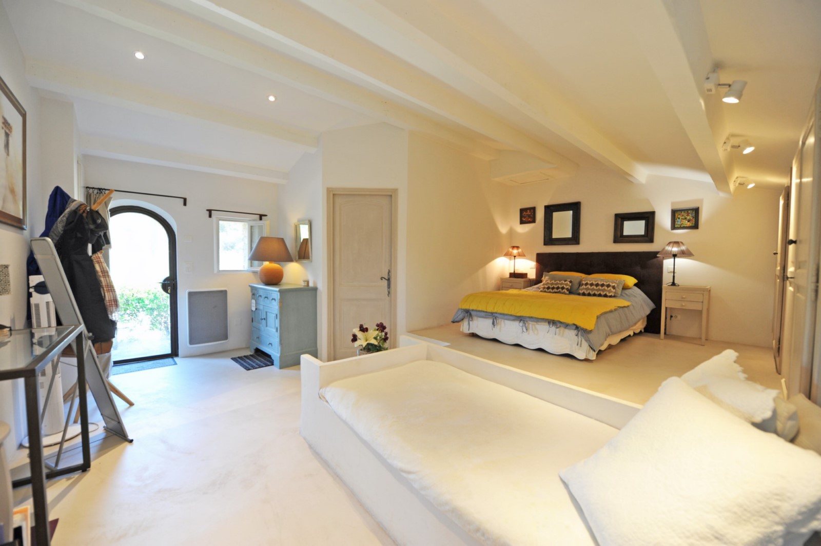 Propriété de charme avec piscine à Gordes   