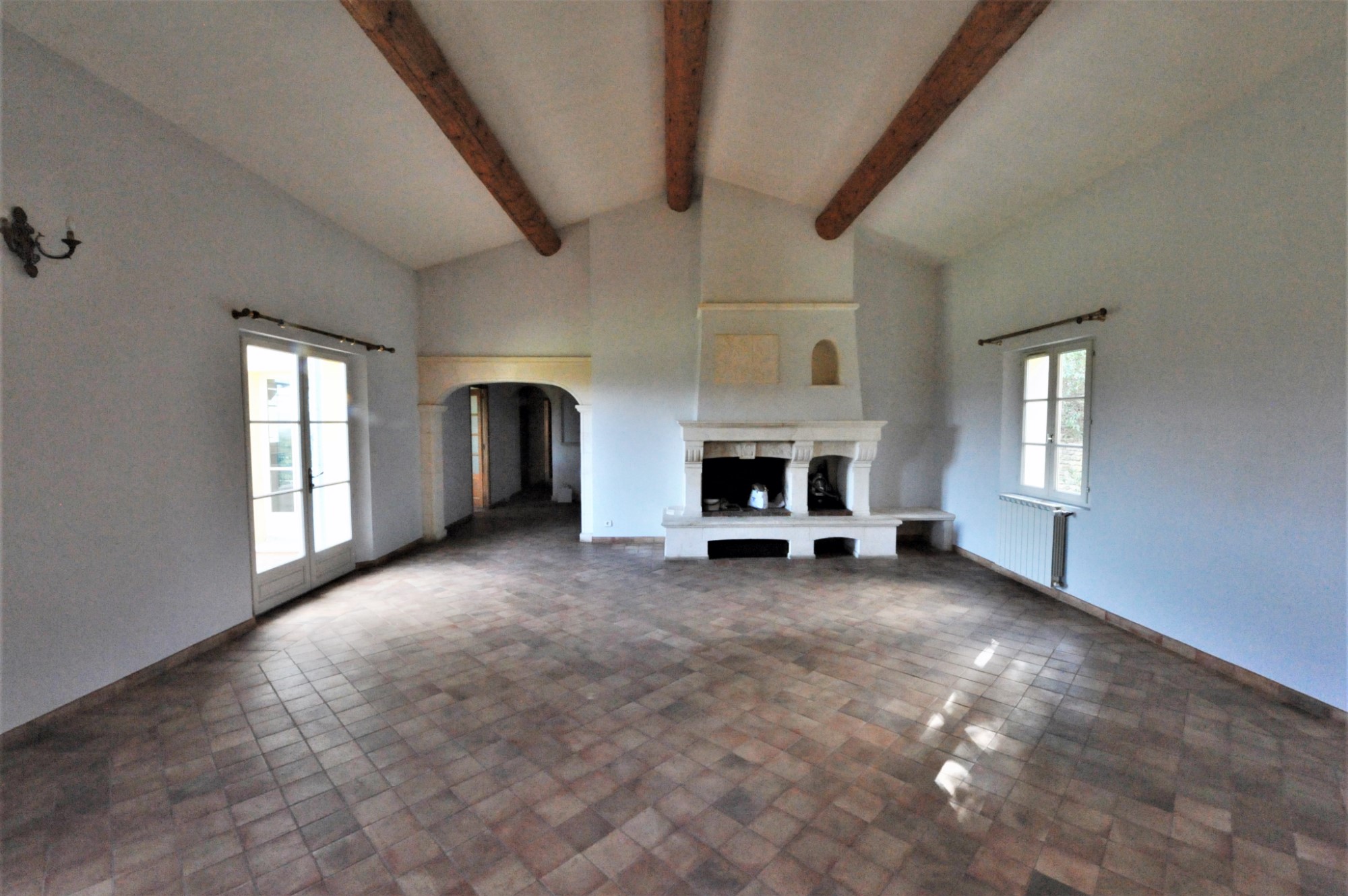 belle villa avec vue comprenant deux logements dans le Luberon   