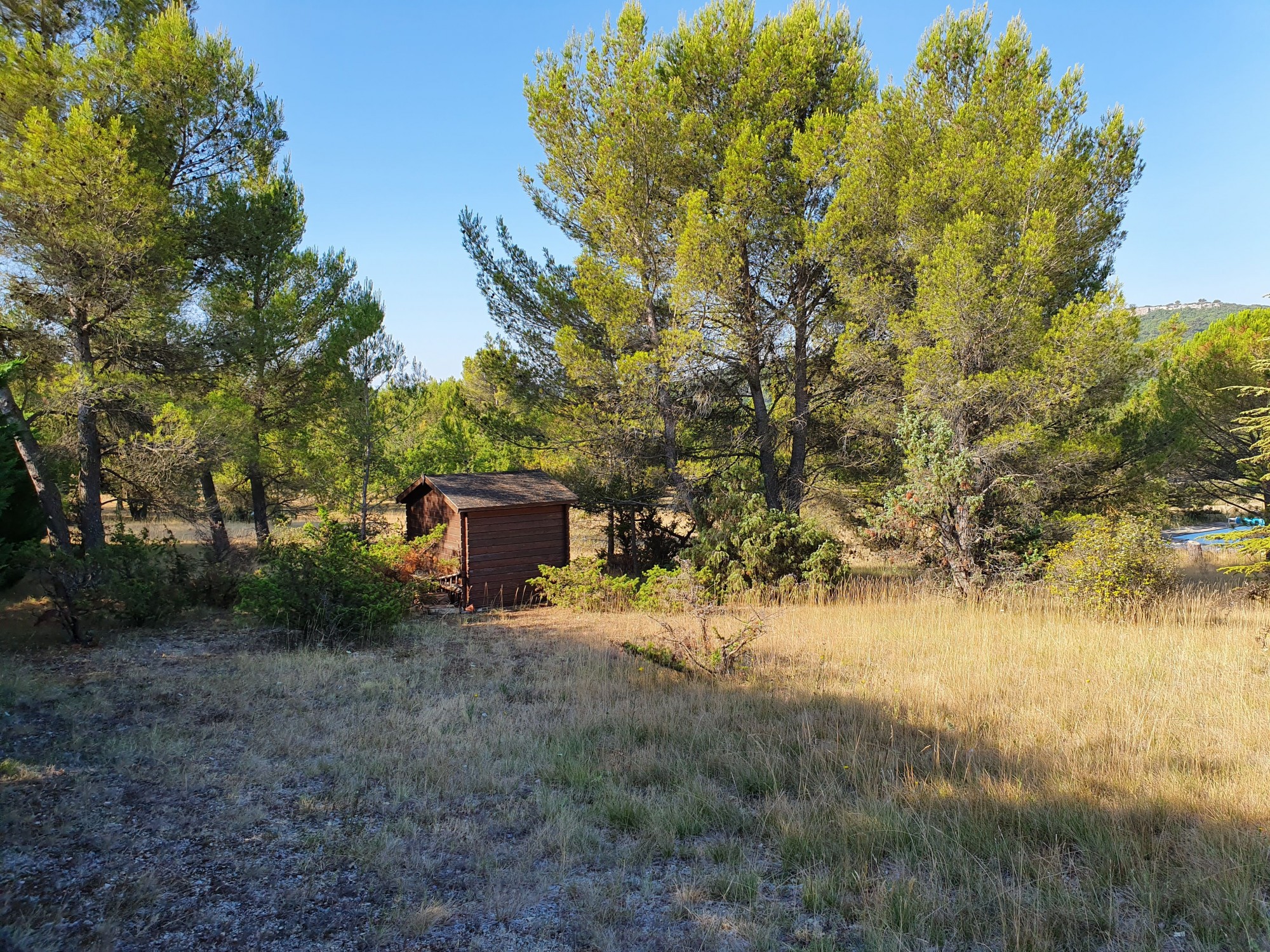 Gordes, superbe terrain à bâtir de plus de 3300m²    