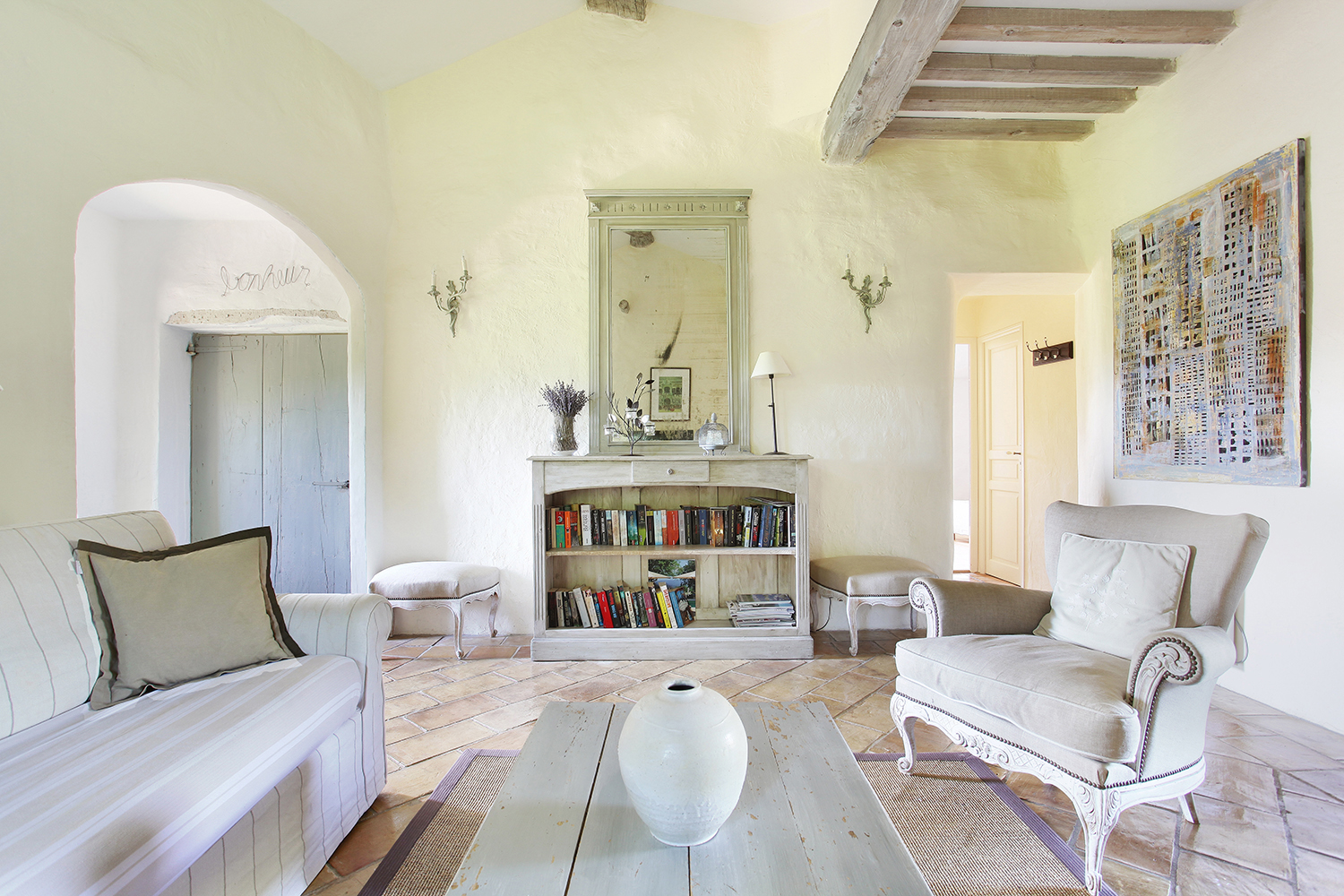unique hameau privé au coeur du Parc Régional du Luberon   