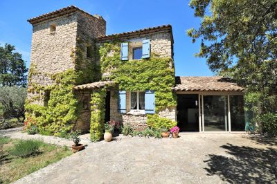 Nos prestations sur le secteur de Lacoste en région Provence-Alpes-Côte d'Azur 84