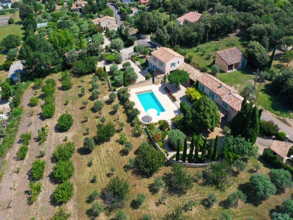 Nos prestations sur le secteur de Lourmarin en région PACA 84