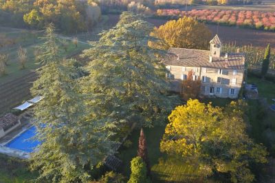Notre zone d'activité pour ce service Terrain en restanques viabilisé et constructible en vente nature