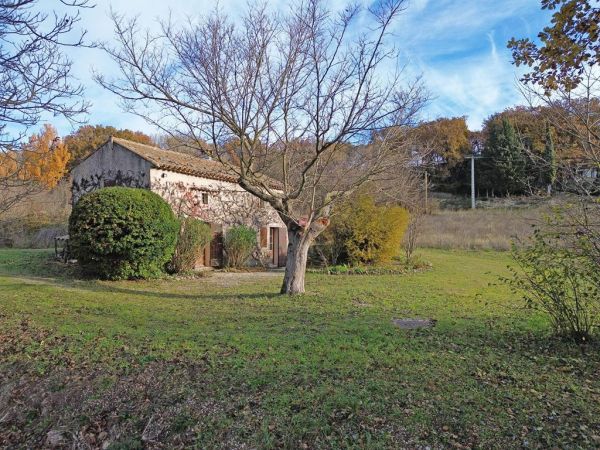 Notre zone d'activité pour ce service Terrain en restanques viabilisé et constructible en vente nature