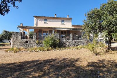 Notre zone d'activité pour ce service Terrain viabilisé et constructible en vente