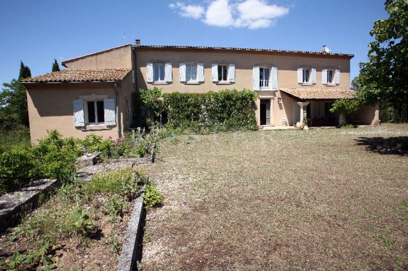 Nos prestations sur le secteur de Goult dans le Vaucluse 84