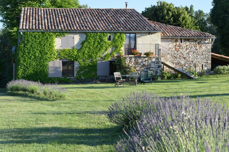 Notre zone d'activité pour ce service Terrain en restanques viabilisé et constructible en vente nature