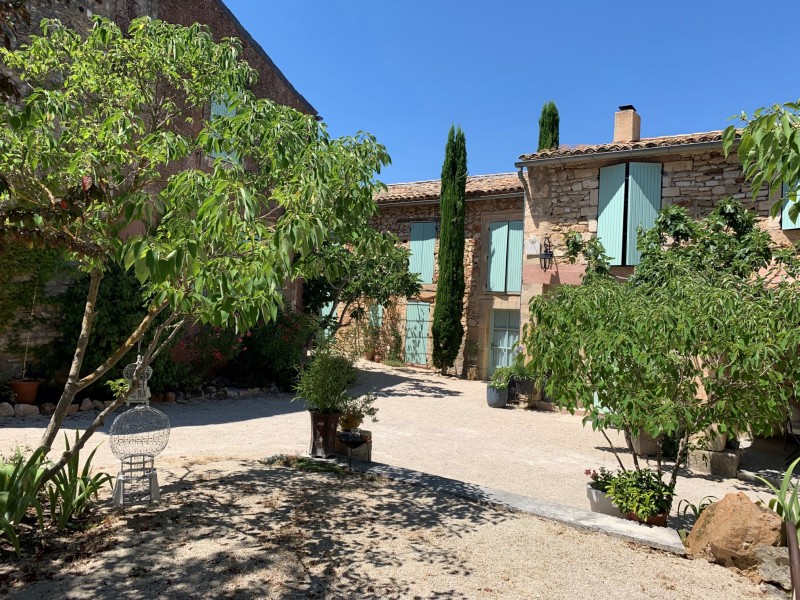 Nos prestations sur le secteur de Bonnieux en région Provence-Alpes-Côte d'Azur 84