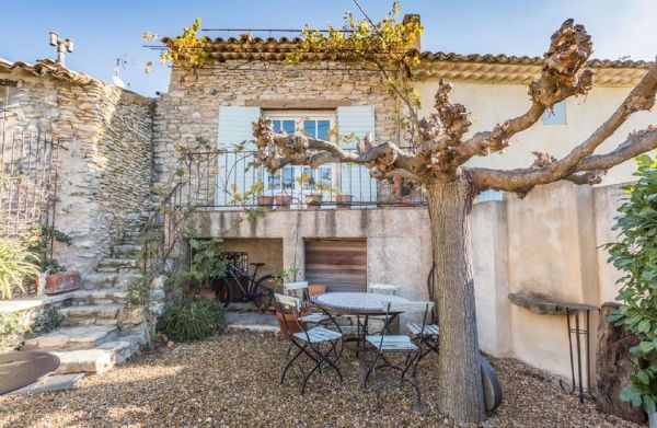 Notre zone d'activité pour ce service Maison d'hôtes de charme à acheter