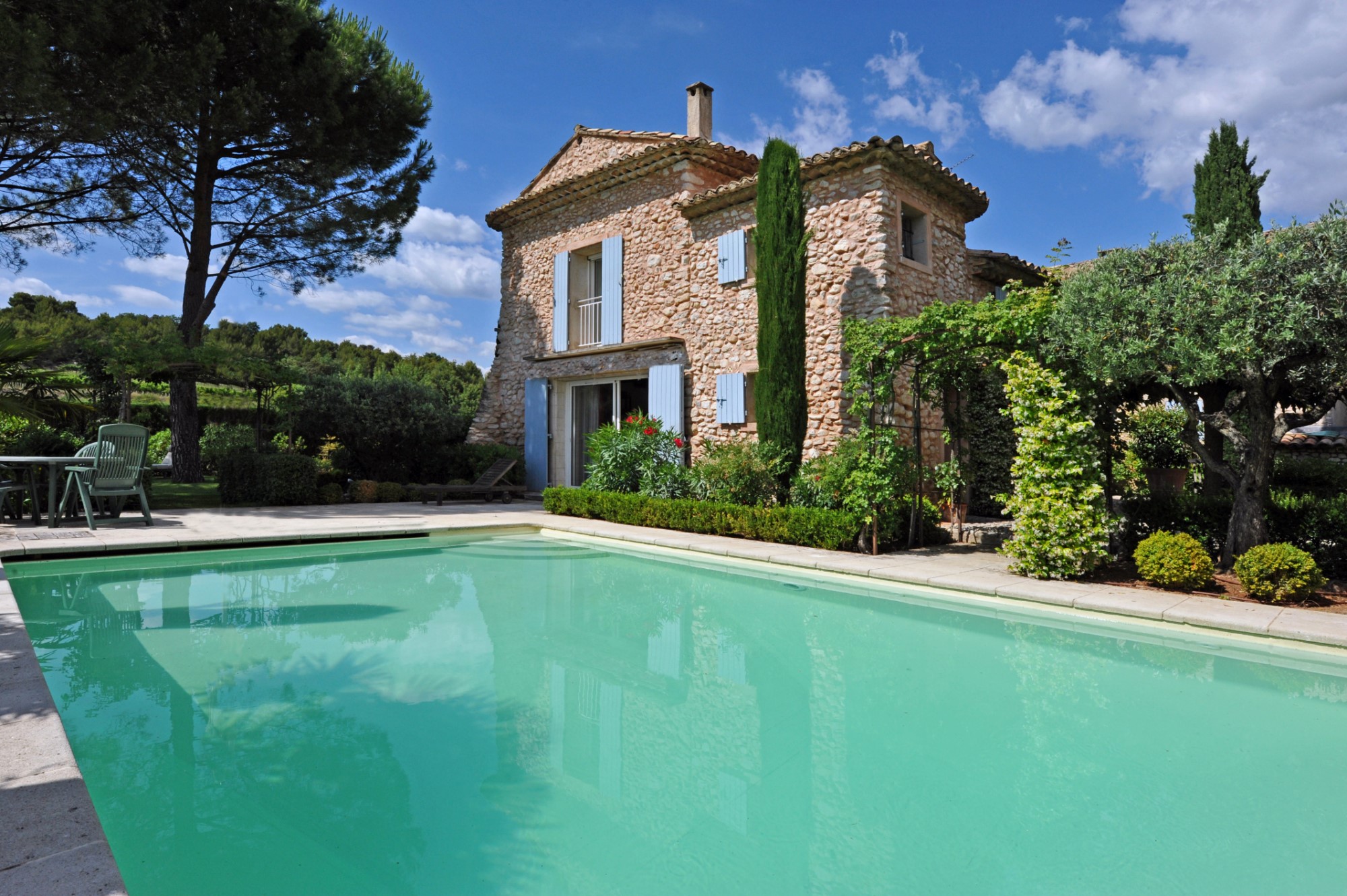 Belle maison en pierre à vendre en Provence