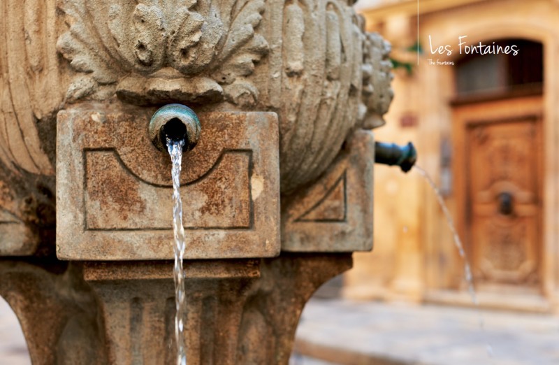 fontaines et bassins de villages en Provence