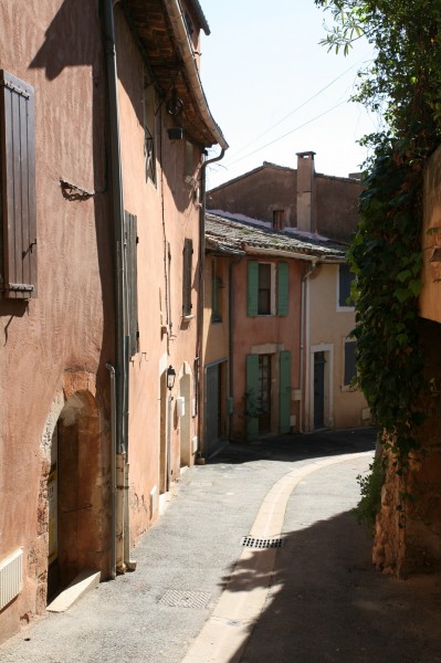 Les ruelles ocrées de Roussillon