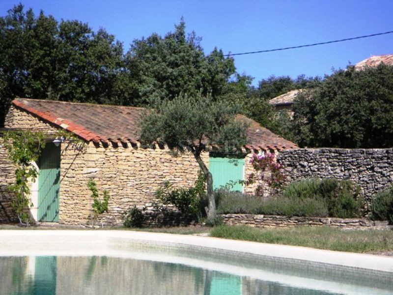 Location Louez une maison provençale proche d'un village pittoresque pour des vacances en famille