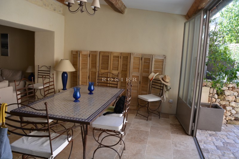 18th century property with charm, resorted with taste, for sale in picturesque Provençal hamlet