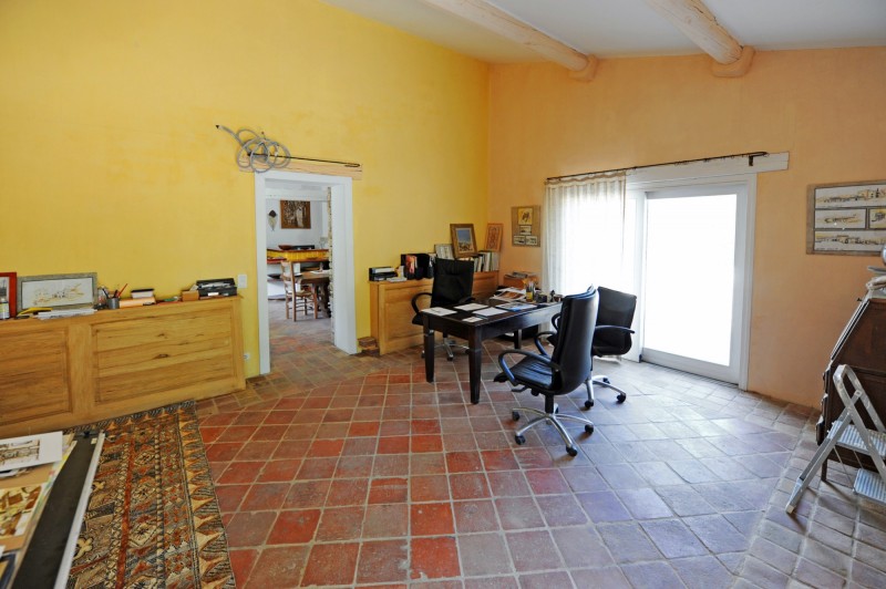 For sale, in the Luberon Regional Park, stone house with pool, garden and views over the valley