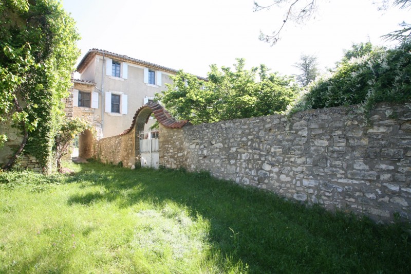 Maison à rénover à vendre dans le Luberon