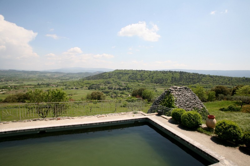 Maison en pierre avec vue à vendre en Provence