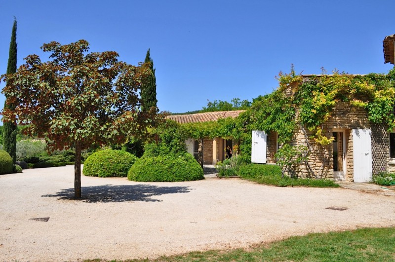 Vente Luberon, en vente, maison d'architecte en pierre,   avec piscine et vue sur 3,5 hectares