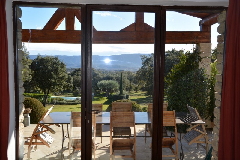 Maison récente avec vue panoramique à vendre en Provence
