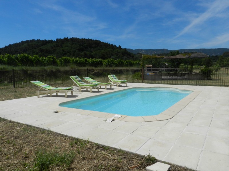 Maison avec piscine et vue à vendre en Lubero