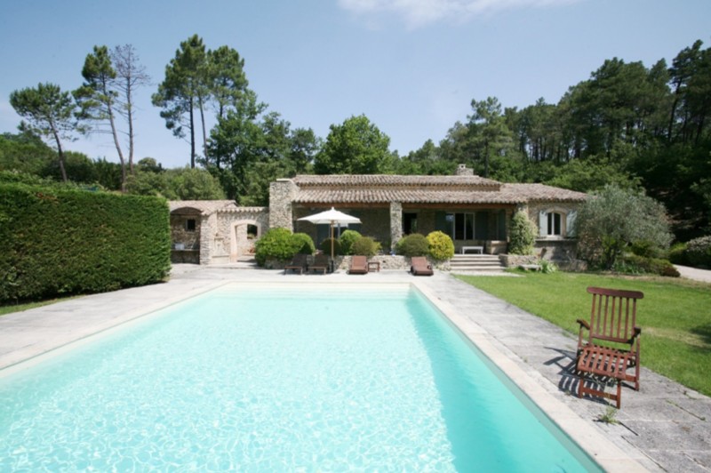 Maison avec piscine à vendre dans le Luberon