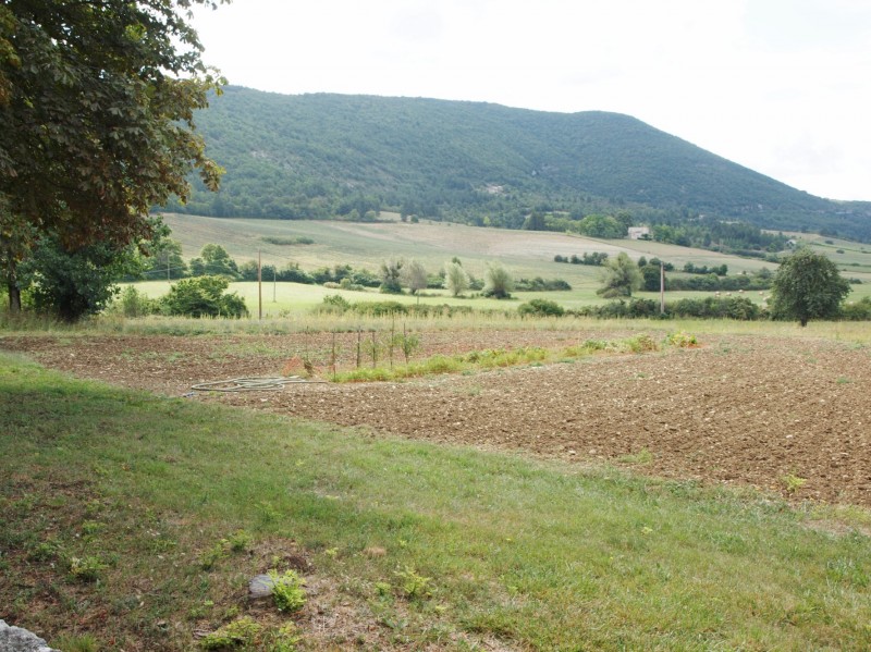 For sale, in the Pays de Sault, former mansion of the XVIIth century for sale, on a plot of land of more than 27 hectares
