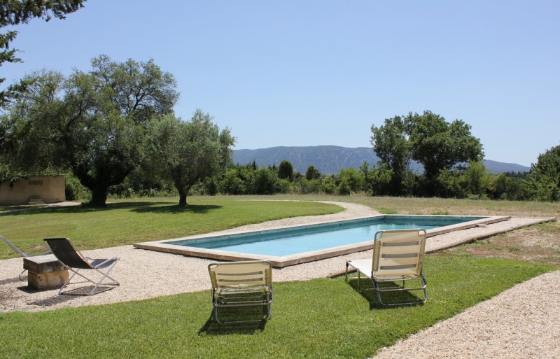 Jolie maison de plain pied avec piscine à vendre en Provence