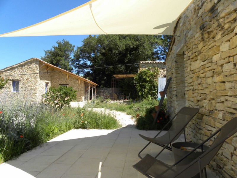 Luberon, in Provence, stone property with pool and outbuildings for sale
