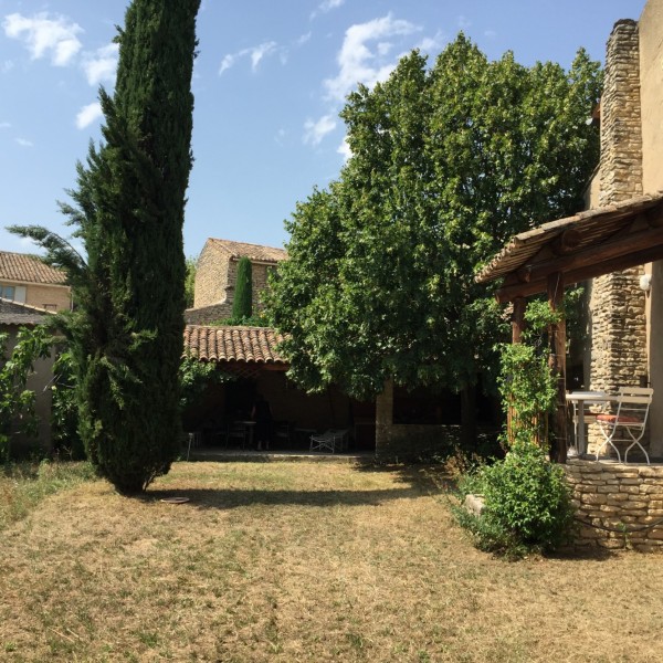 Vente Maison de village avec jardin et garage en vente dans le Luberon 