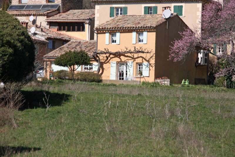 Maison de hameau au cœur de la Provence