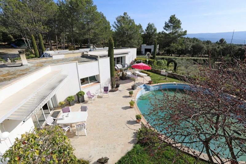 Maison avec piscine à vendre en Luberon
