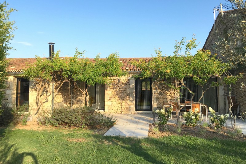 Property for sale in Gordes with 7 bedrooms and swimming pool